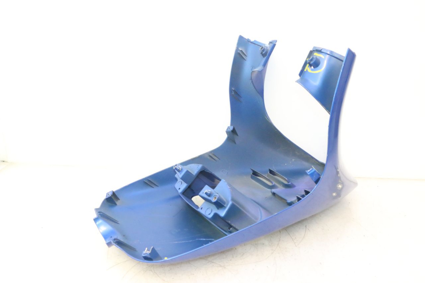 photo de SCUDO CARENA ANTERIORE PIAGGIO TYPHOON 50 (1993 - 1999) - Dettaglio del componente