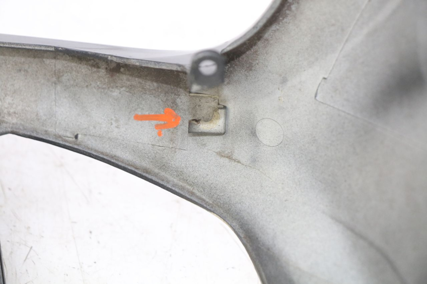 photo de FACCIATA ANTERIORE YAMAHA X-MAX XMAX 250 (2006 - 2009) - Dettagli dei punti di fissaggio