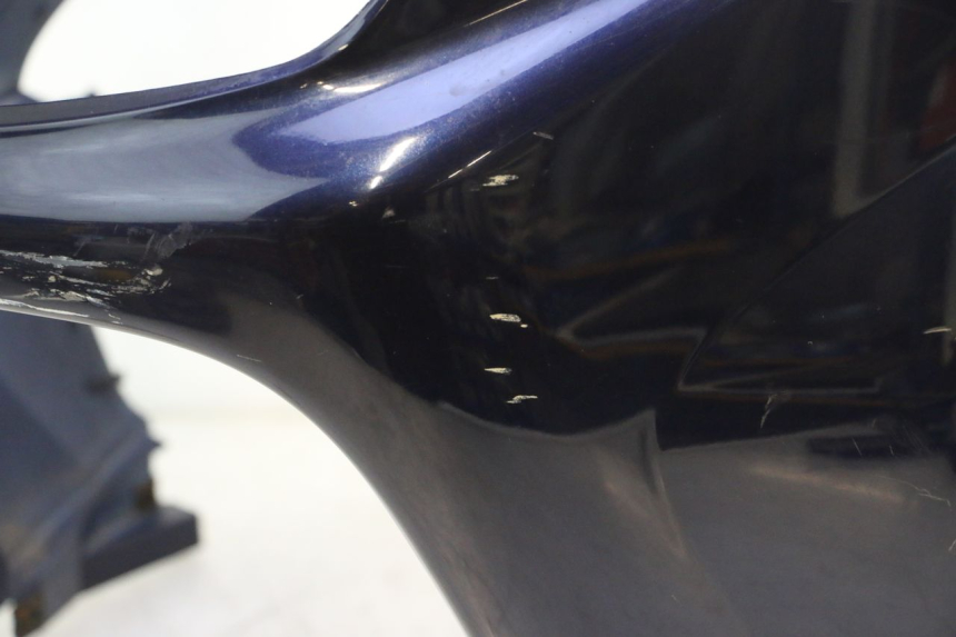 photo de FACCIATA ANTERIORE YAMAHA XMAX X-MAX 125 (2006 - 2009) - Zoom sui componenti