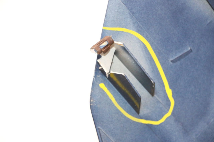 photo de FACCIATA ANTERIORE YAMAHA XMAX X-MAX 125 (2006 - 2009) - Focus sulla struttura