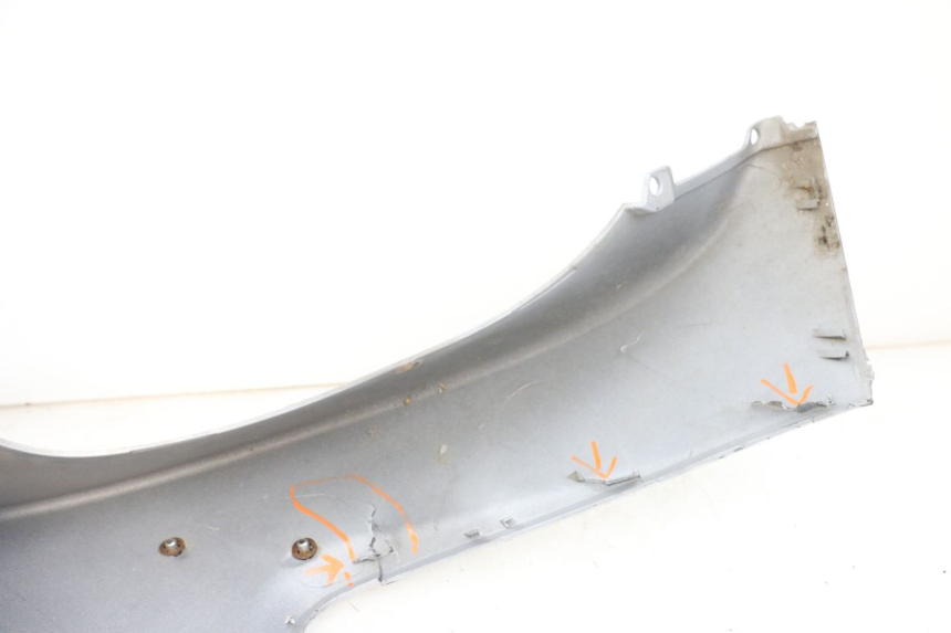 photo de FACCIATA ANTERIORE PIAGGIO X8 125 (2004 - 2007) - Dettaglio del componente