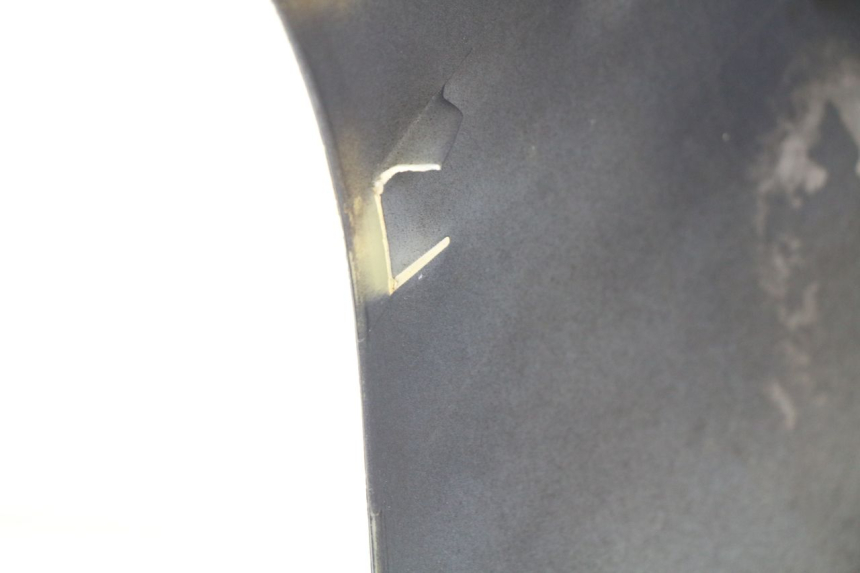 photo de FACCIATA ANTERIORE PIAGGIO X9 EVOLUTION 500 (2003 - 2005) - Zoom sullo stato d'uso