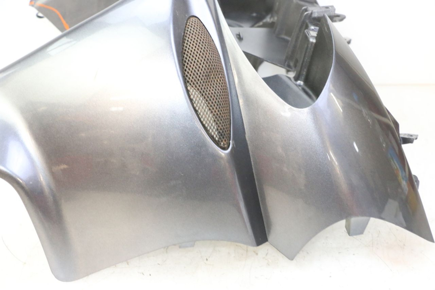 photo de FACCIATA ANTERIORE PIAGGIO X9 EVOLUTION 125 (2003 - 2007) - Ispezione visiva dettagliata