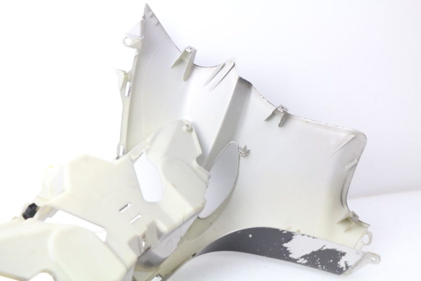 photo de FACCIATA ANTERIORE PIAGGIO X9 125 (2000 - 2003) - Zoom sullo stato d'uso