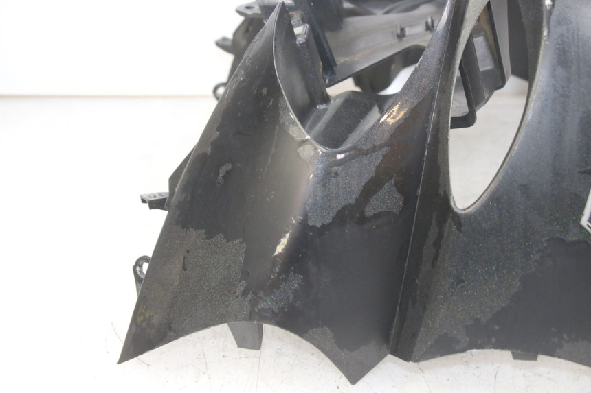 photo de FACCIATA ANTERIORE PIAGGIO X9 125 (2000 - 2003) - Zoom sui componenti