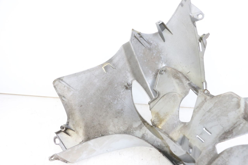 photo de FACCIATA ANTERIORE PIAGGIO X9 125 (2000 - 2003) - Dettaglio del componente