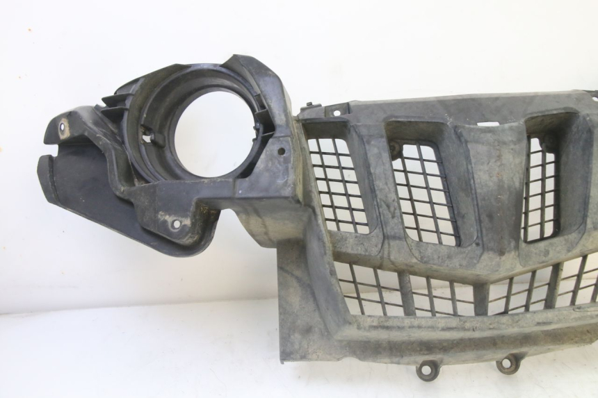 photo de SCUDO CARENA ANTERIORE YAMAHA YFM GRIZZLY 550 (2008 - 2015) - Dettaglio del componente