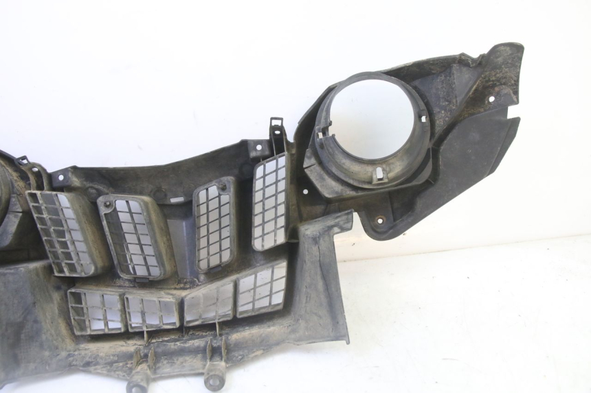 photo de SCUDO CARENA ANTERIORE YAMAHA YFM GRIZZLY 550 (2008 - 2015) - Stato della superficie e materiale