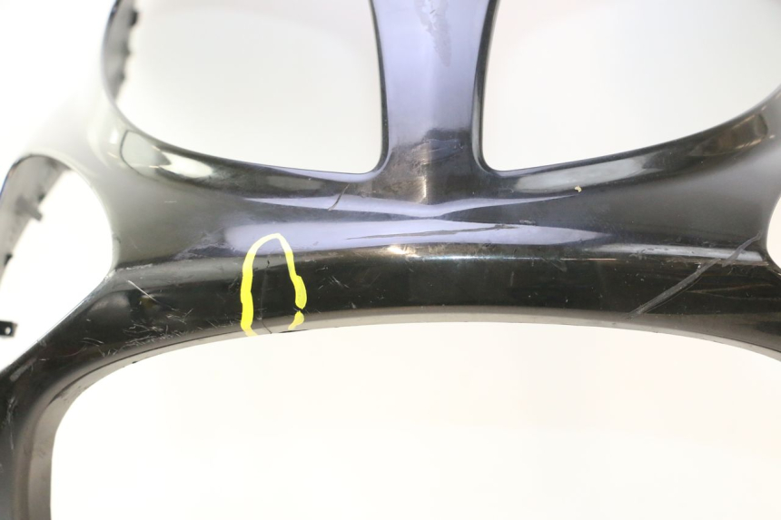 photo de SCUDO CARENA ANTERIORE YAMAHA YP MAJESTY 125 (2007 - 2010) - Ispezione visiva dettagliata