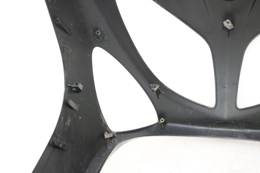 photo de SCUDO CARENA ANTERIORE YAMAHA YP MAJESTY 125 (2007 - 2010) - Primo piano tecnico