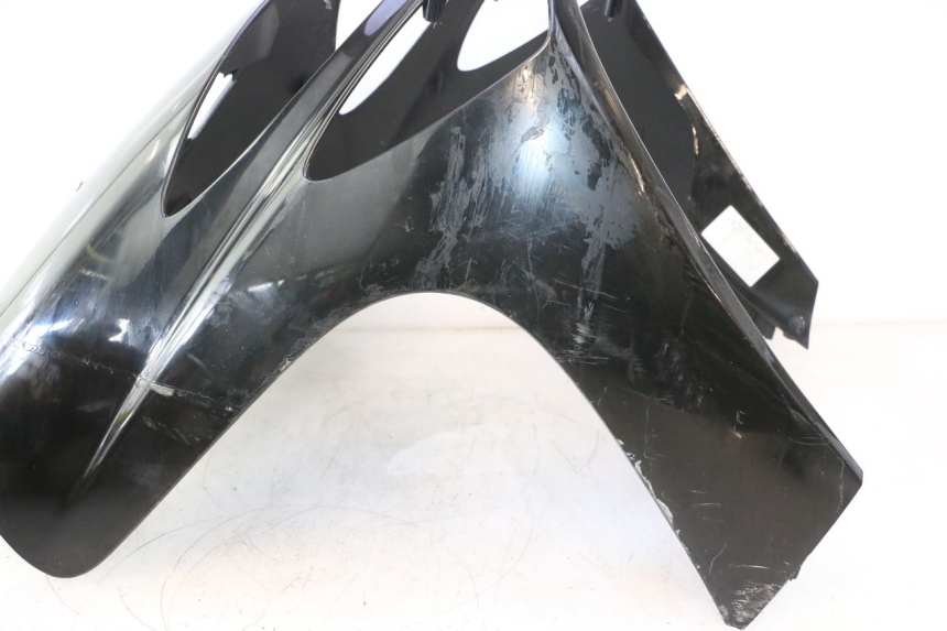 photo de SCUDO CARENA ANTERIORE YAMAHA YP MAJESTY 125 (2007 - 2010) - Primo piano tecnico