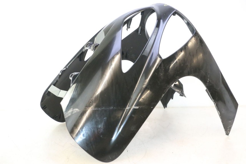 photo de SCUDO CARENA ANTERIORE YAMAHA YP MAJESTY 125 (2007 - 2010) - Stato della superficie e materiale