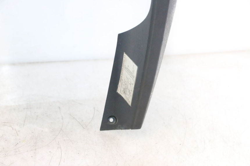 photo de FACCIATA ANTERIORE YAMAHA YP MAJESTY 125 (2002 - 2006) - Vista d'insieme del prodotto