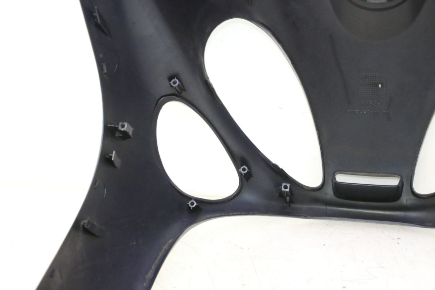 photo de FACCIATA ANTERIORE YAMAHA YP MAJESTY 125 (2002 - 2006) - Ricambio usato controllato
