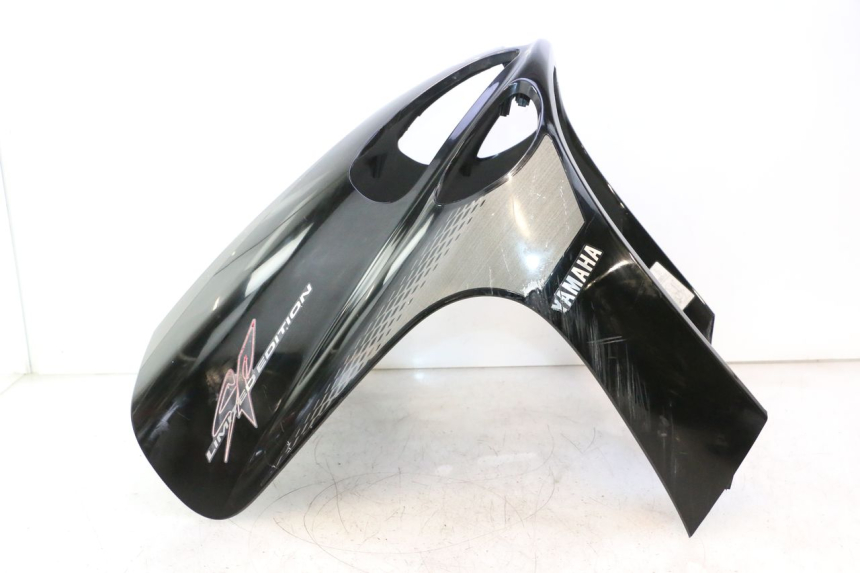 photo de FACCIATA ANTERIORE YAMAHA YP MAJESTY 125 (2002 - 2006) - Stato della superficie e materiale