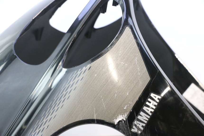 photo de FACCIATA ANTERIORE YAMAHA YP MAJESTY 125 (2002 - 2006) - Marcature e riferimenti originali