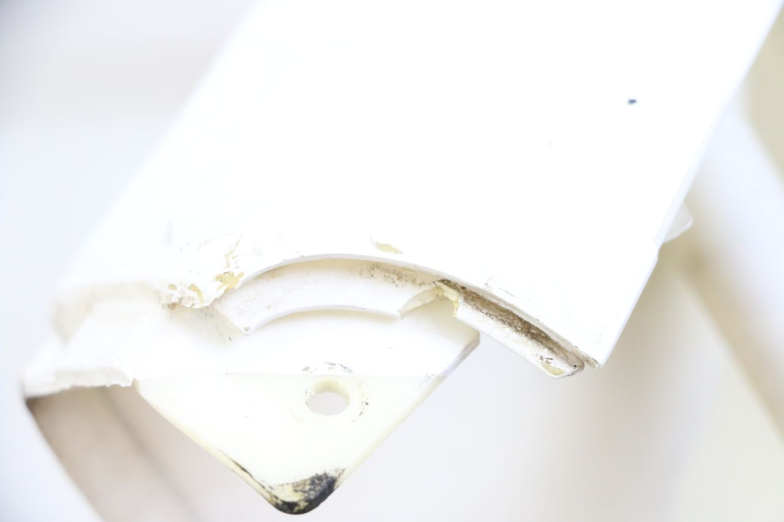 photo de FACCIATA ANTERIORE PIAGGIO ZIP 2T 50 (2009 - 2019) - Zoom sullo stato d'uso