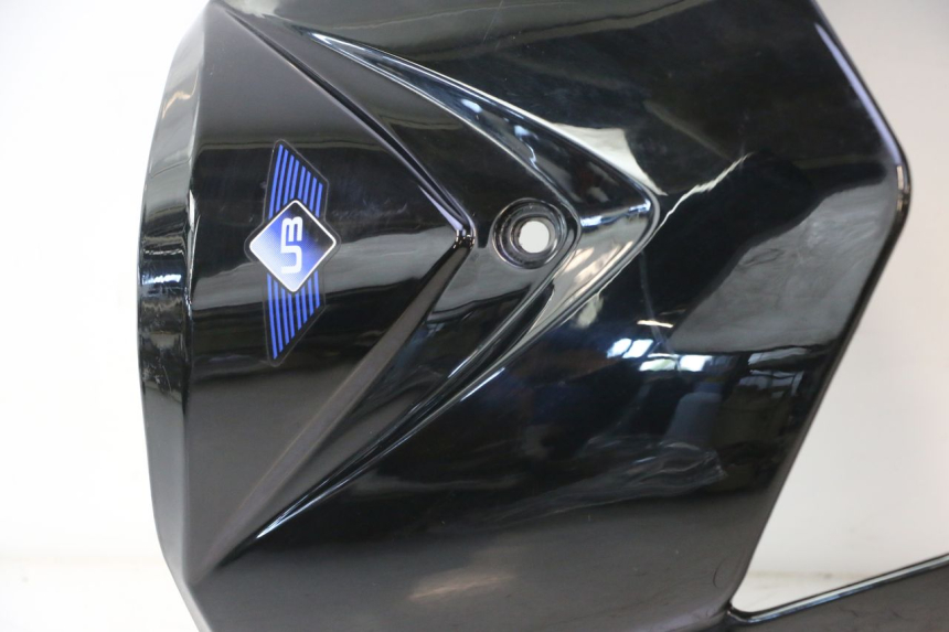 photo de SCUDO CARENA ANTERIORE UNIVERSAL BIKE ZN50QT-11B 50 (2018 - 2021) - Dettagli dei punti di fissaggio