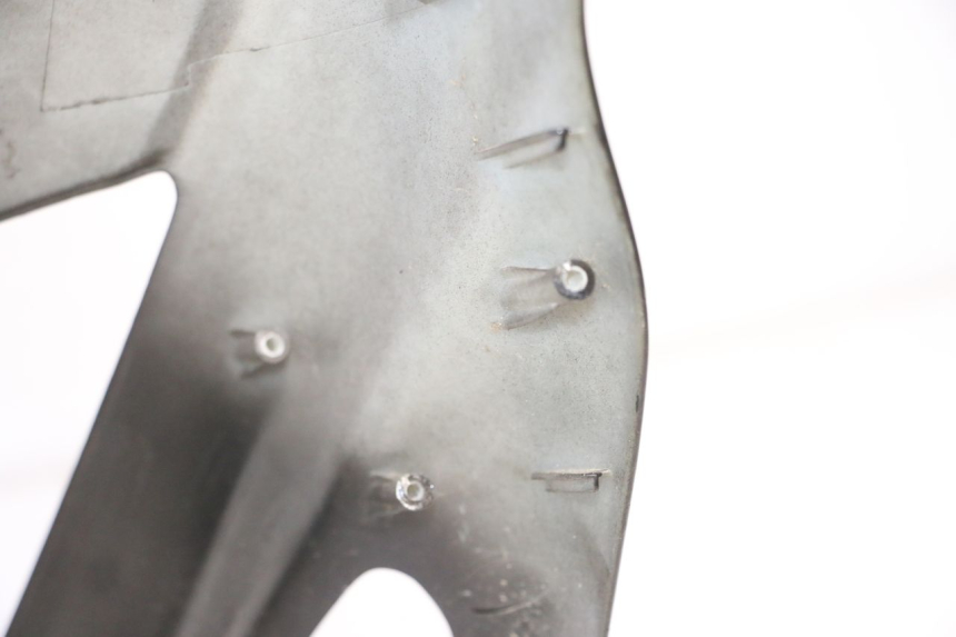 photo de SCUDO CARENA ANTERIORE UNIVERSAL BIKE ZN50QT-11B 50 (2018 - 2021) - Stato della superficie e materiale