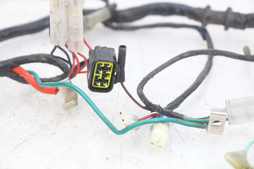 photo de FAISCEAU KYMCO AGILITY NAKED RENOUVO 2T 50 (2011 - 2018) - Zoom sullo stato d'uso