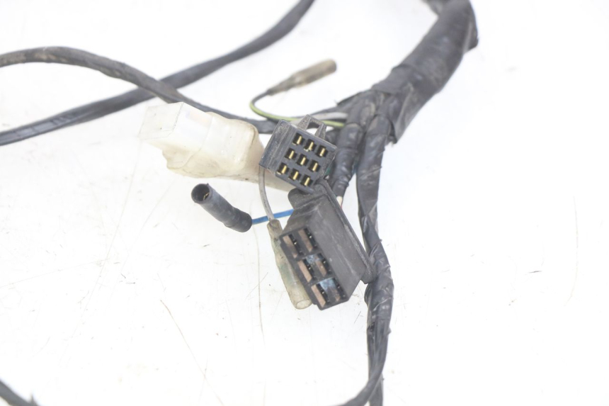 photo de FAISCEAU KYMCO AGILITY NAKED RENOUVO 2T 50 (2011 - 2018) - Dettagli dei punti di fissaggio