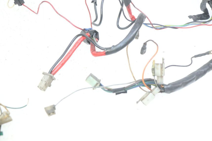 photo de FAISCEAU MBK BOOSTER SPIRIT 50 (1999 - 2003) - Caratteristiche distintive