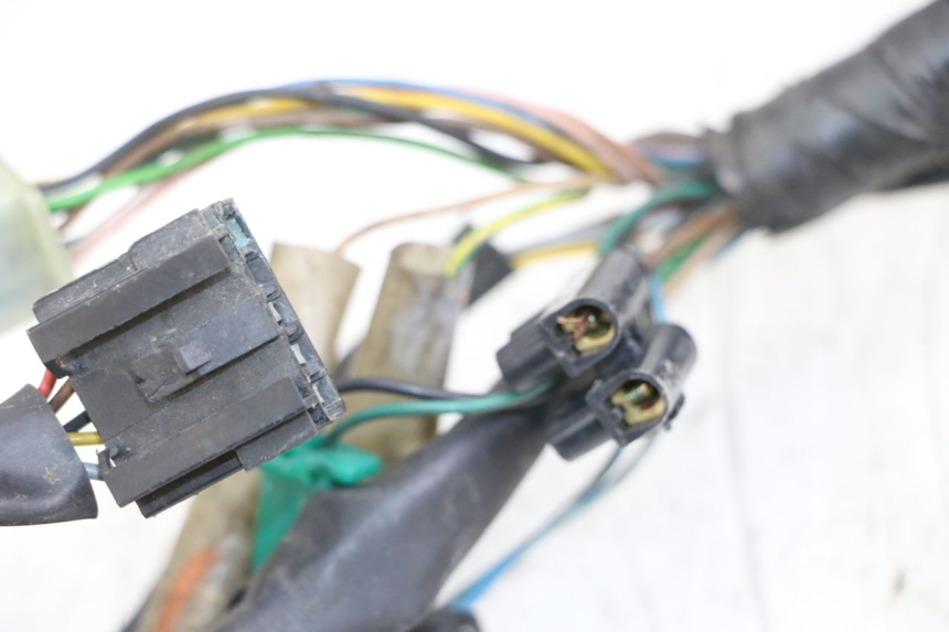 photo de IMPIANTO ELETTRICO YAMAHA BW'S 50 (2004 - 2017) - Altra angolazione