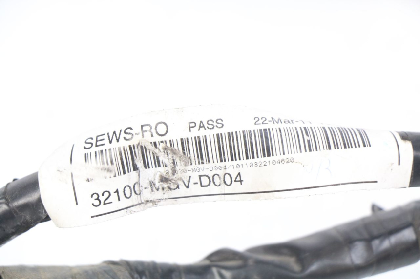 photo de Cablaggio HONDA CBRF CBR-F PC41 600 (2011 - 2013) - Caratteristiche distintive