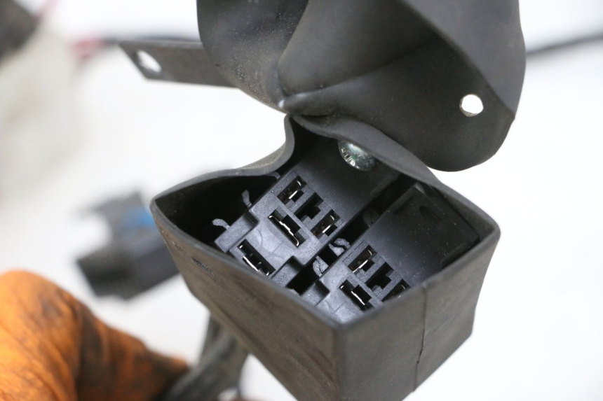 photo de IMPIANTO ELETTRICO KSR CODE 125 (2018 - 2020) - Primo piano tecnico