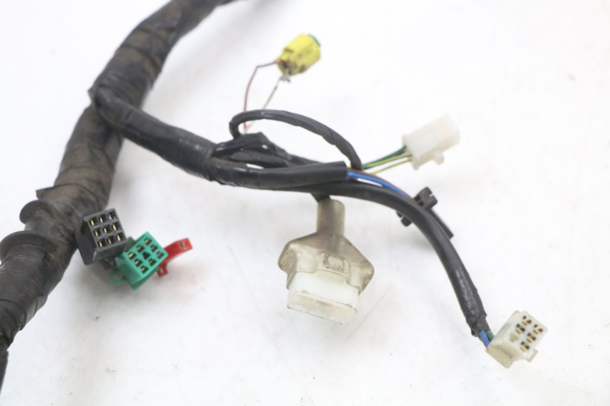 photo de Cablaggio KYMCO DINK STREET ABS 125 (2011 - 2018) - Primo piano tecnico