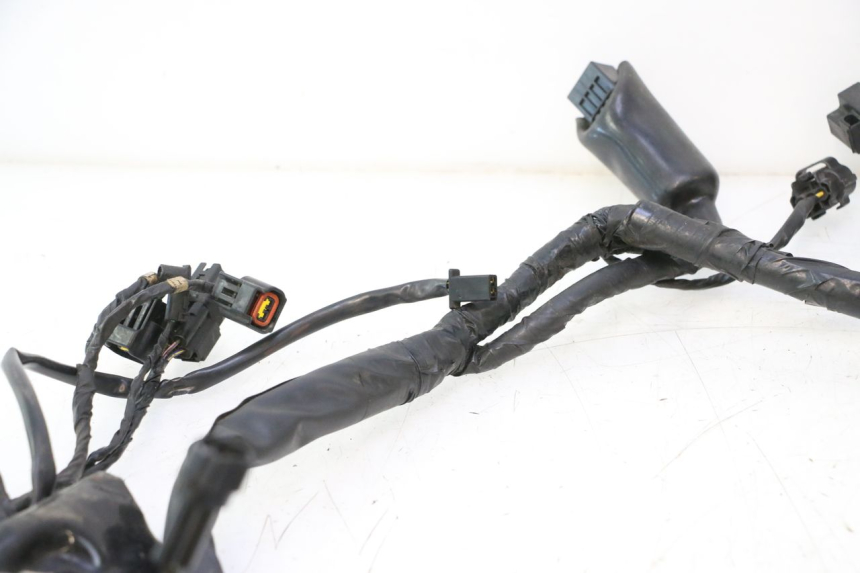 photo de IMPIANTO ELETTRICO KAWASAKI ER-6 ER6 N 650 (2005 - 2009) - Zoom sullo stato d'uso