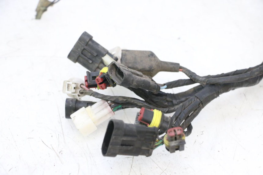 photo de IMPIANTO ELETTRICO KEEWAY F-ACT NAKED 50 (2009 - 2014) - Stato della superficie e materiale