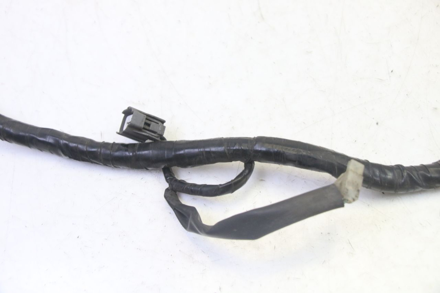 photo de FAISCEAU HONDA FES S-WING SWING ABS 125 (2007 - 2015) - Dettagli dei punti di fissaggio