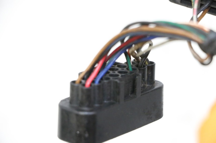 photo de FASCIO SUZUKI GS GSE 500 (2001 - 2003) - Altra angolazione