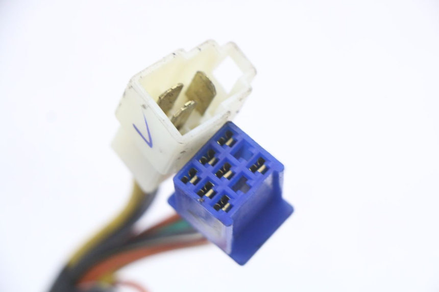 photo de IMPIANTO ELETTRICO HYOSUNG GTR 125 (2006 - 2008) - Altra vista dell'articolo