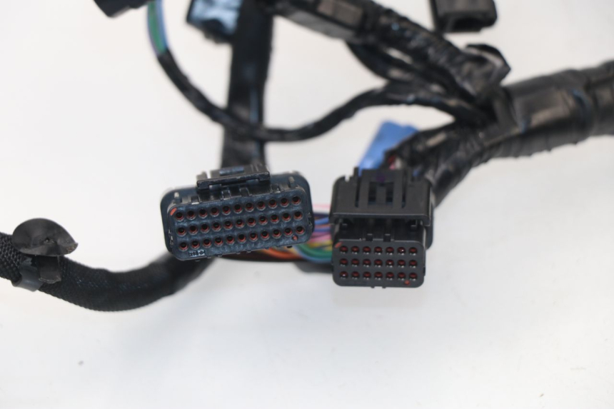 photo de Cablaggio KAWASAKI Z800 Z ABS 800 (2013 - 2017) - Primo piano tecnico