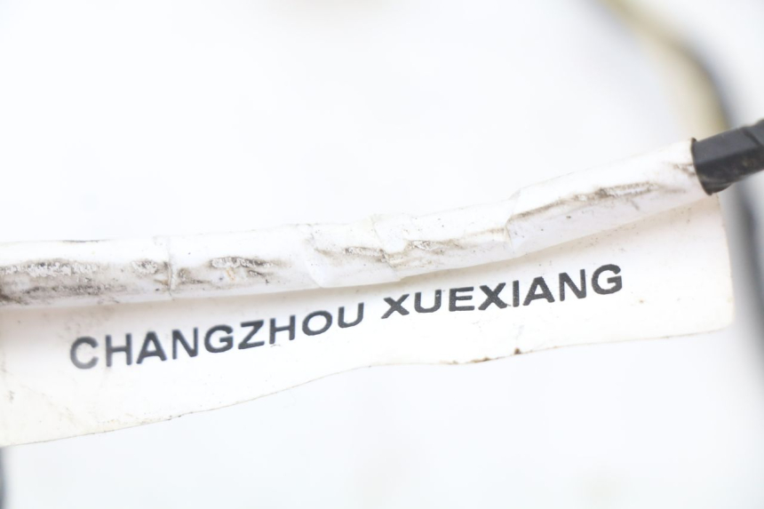 photo de FAISCEAU PEUGEOT KISBEE 4T 50 (2010 - 2017) - Zoom sullo stato d'uso