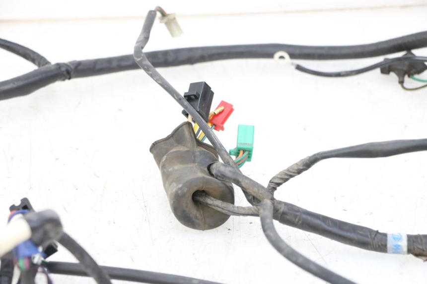 photo de Cablaggio KYMCO PEOPLE S 125 (2000 - 2008) - Zoom sui componenti