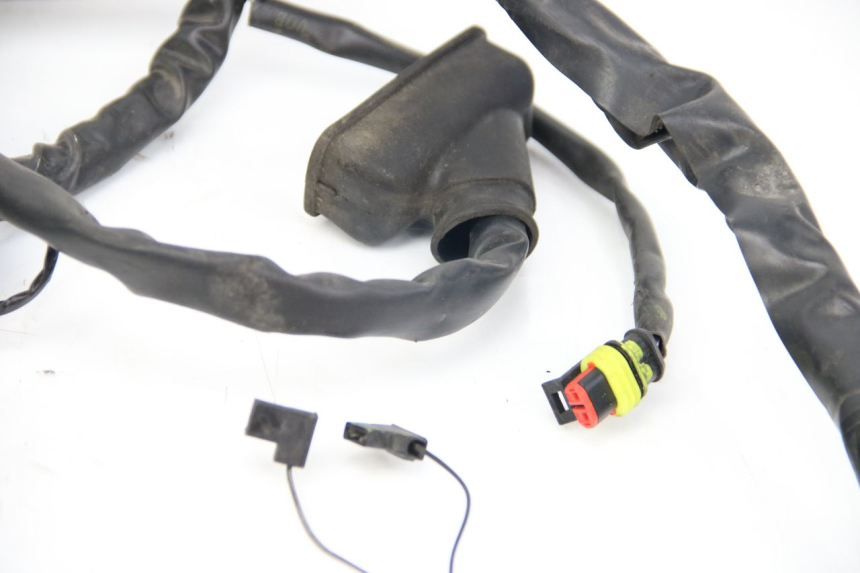 photo de FAISCEAU PIAGGIO LIBERTY IGET 4T 50 (2015 - 2020) - Stato della superficie e materiale