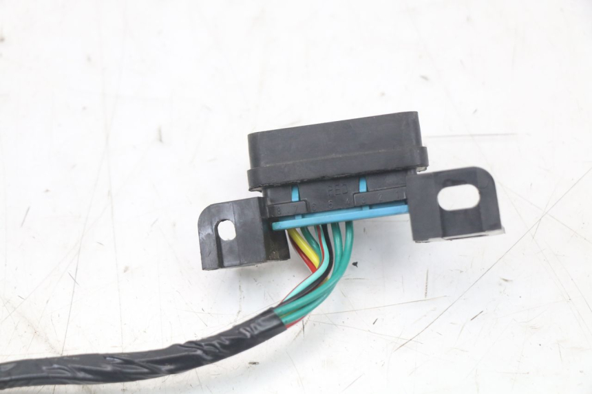 photo de IMPIANTO ELETTRICO MASAI SCRAMBLER SPORT 125 (2021 - 2025) - Dettagli dei punti di fissaggio