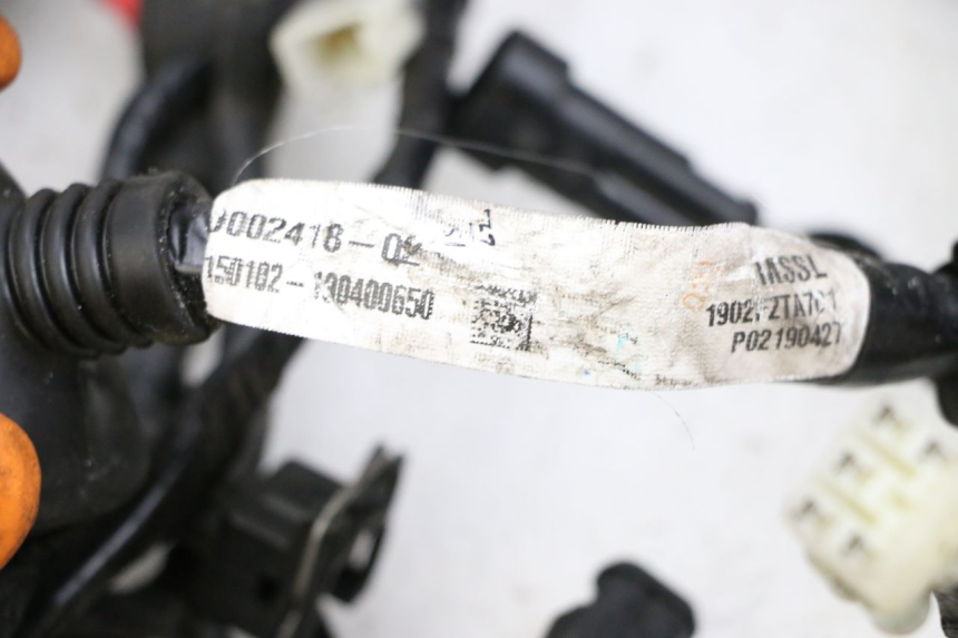 photo de IMPIANTO ELETTRICO PIAGGIO MP3 HPE 350 (2018 - 2020) - Stato della superficie e materiale