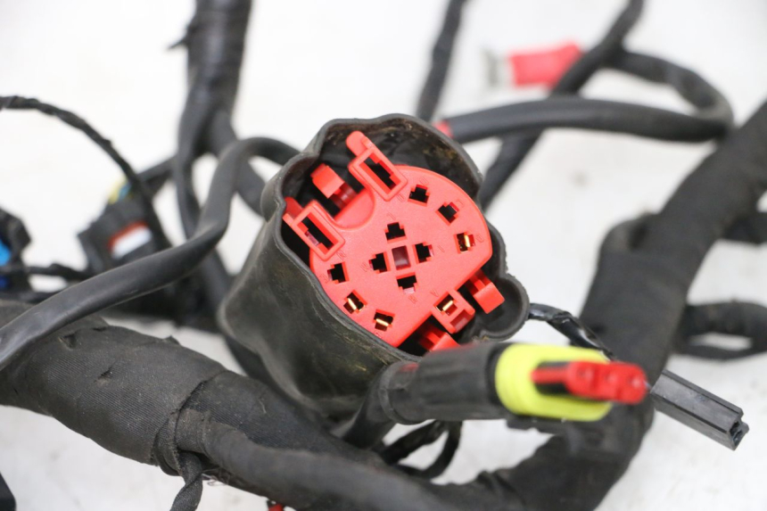 photo de IMPIANTO ELETTRICO PIAGGIO MP3 HPE 300 (2019 - 2026) - Ricambio usato controllato