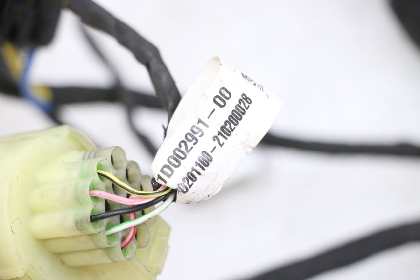 photo de IMPIANTO ELETTRICO PIAGGIO MP3 HPE 300 (2019 - 2026) - Marcature e riferimenti originali