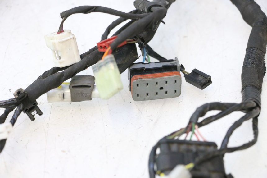 photo de IMPIANTO ELETTRICO PIAGGIO MP3 HPE 530 (2022 - 2026) - Caratteristiche distintive