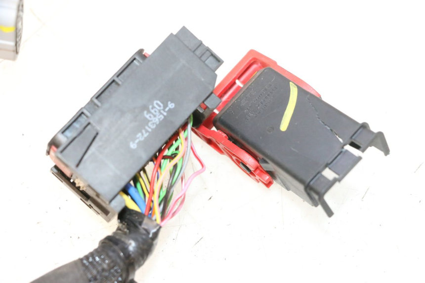 photo de IMPIANTO ELETTRICO PIAGGIO MP3 HPE 530 (2022 - 2026) - Primo piano ad alta risoluzione