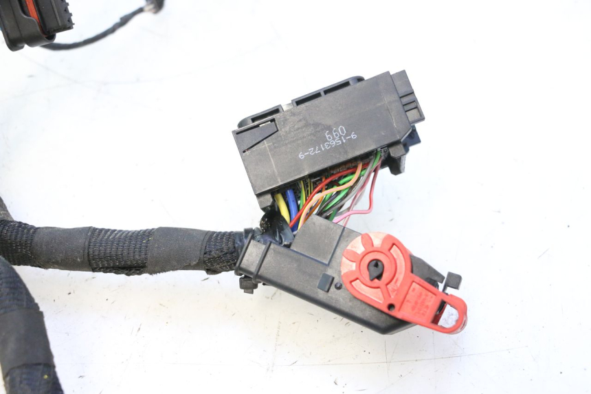 photo de IMPIANTO ELETTRICO PIAGGIO MP3 HPE 530 (2022 - 2026) - Angolazione alternativa