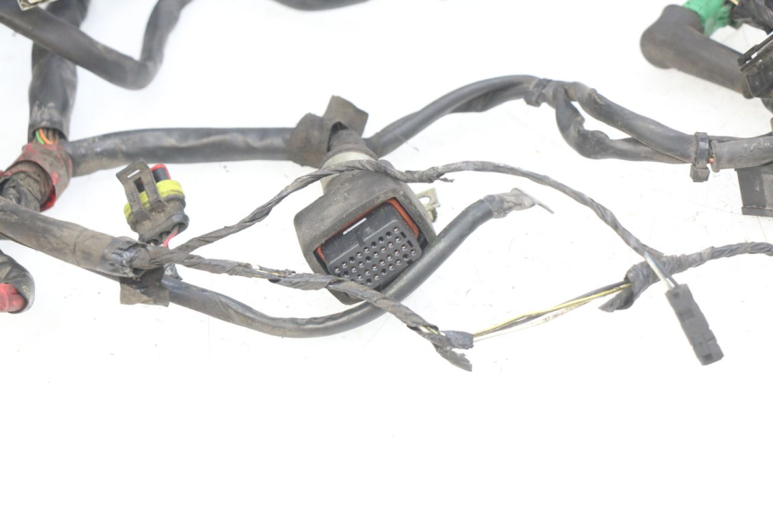 photo de FAISCEAU PIAGGIO MP3 LT 300 (2010 - 2016) - Ispezione visiva dettagliata