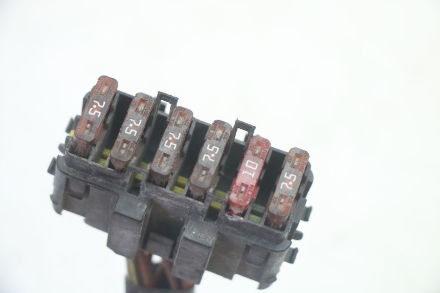 photo de Cablaggio PIAGGIO MP3 LT 400 (2007 - 2012) - Zoom sullo stato d'uso