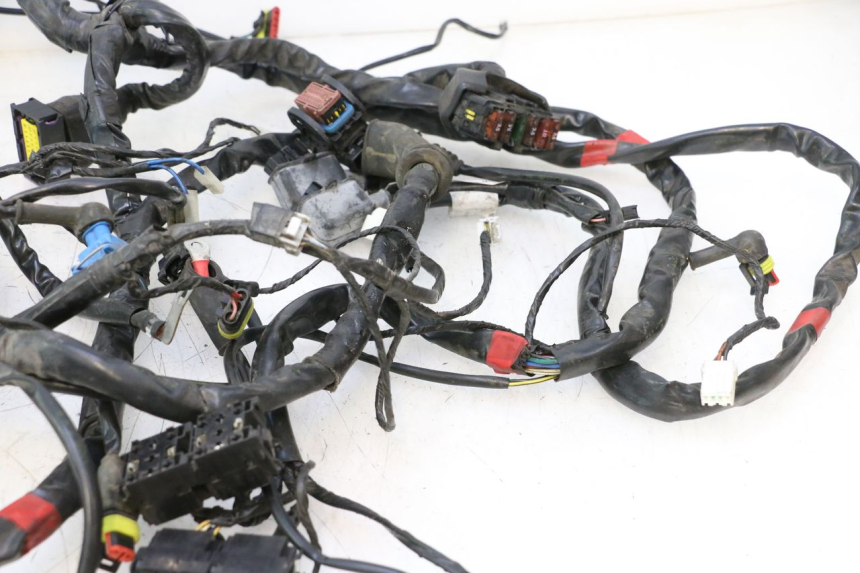 photo de FAISCEAU PIAGGIO MP3 LT 300 (2010 - 2016) - Altra vista dell'articolo