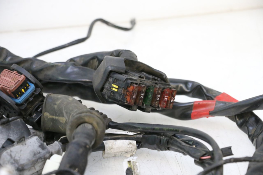 photo de FAISCEAU PIAGGIO MP3 LT 300 (2010 - 2016) - Caratteristiche distintive